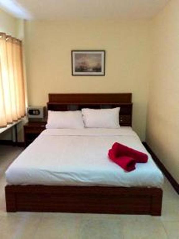 Sandman Hotel & Sports Bar Pattaya Phòng bức ảnh